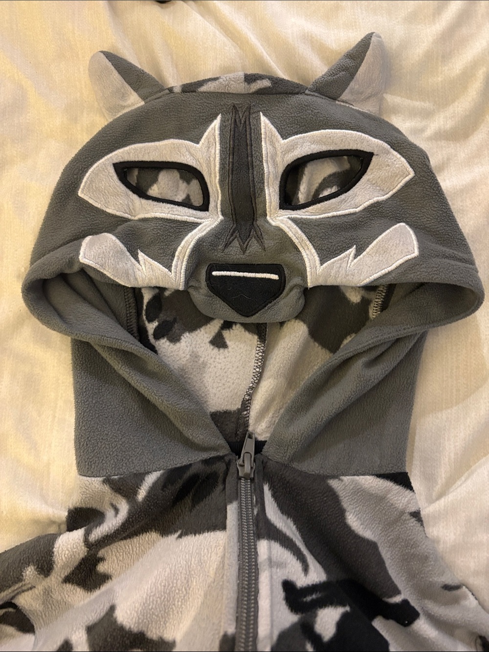 Cat & Jack Gray and White Wolf Hooded Fleece Pajama onesie